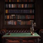 Списание долгов — законная процедура под защитой юриста